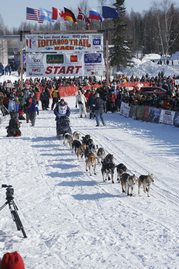 Iditarod Restart 016 J Royer